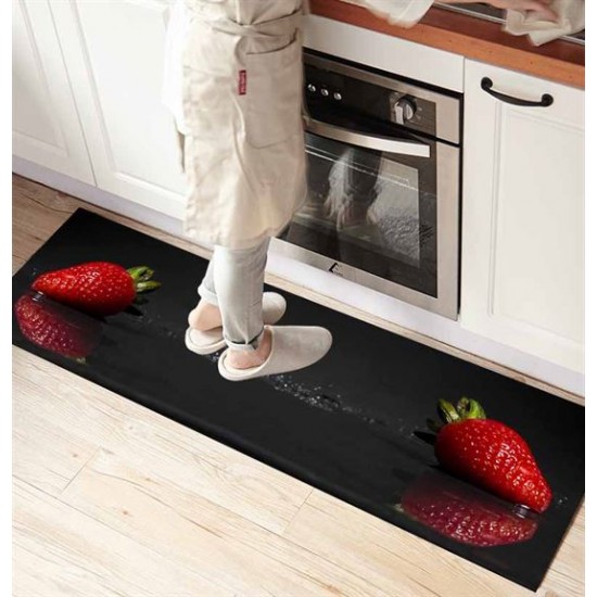 Else Siyah Kırmızı Çilek 3D Desenli İnce Mutfak Halısı
