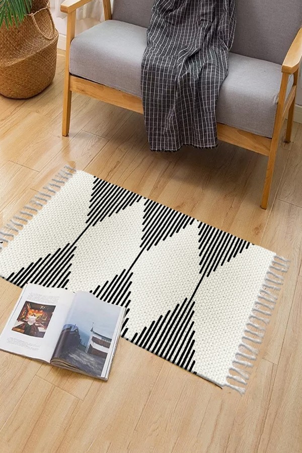 Else Desenli Yıkanabilir Modern Tekli Banyo Paspası Halı Vintage Dokuma Kilim 50x80cm BYNS-04 Else Desenli Yıkanabilir Modern Tekli Banyo Paspası Halı Vintage Dokuma Kilim 50x80cm BYNS-04