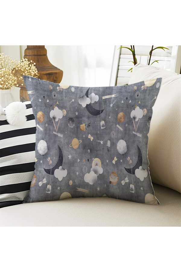 Gri Bulutlu Ay Dede Desenli Erkek Çocuk Dekoratif Çift Taraflı Kırlent Kılıfı 43x43cm Gri Bulutlu Ay Dede Desenli Erkek Çocuk Dekoratif Çift Taraflı Kırlent Kılıfı 43x43cm