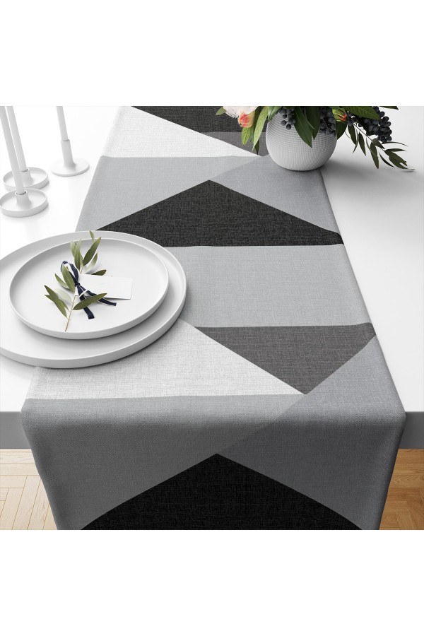Gri Siyah Üçgenler Desenli Baskılı Leke Tutmaz Dertsiz Dekoratif Runner Örtüsü 40x140cm