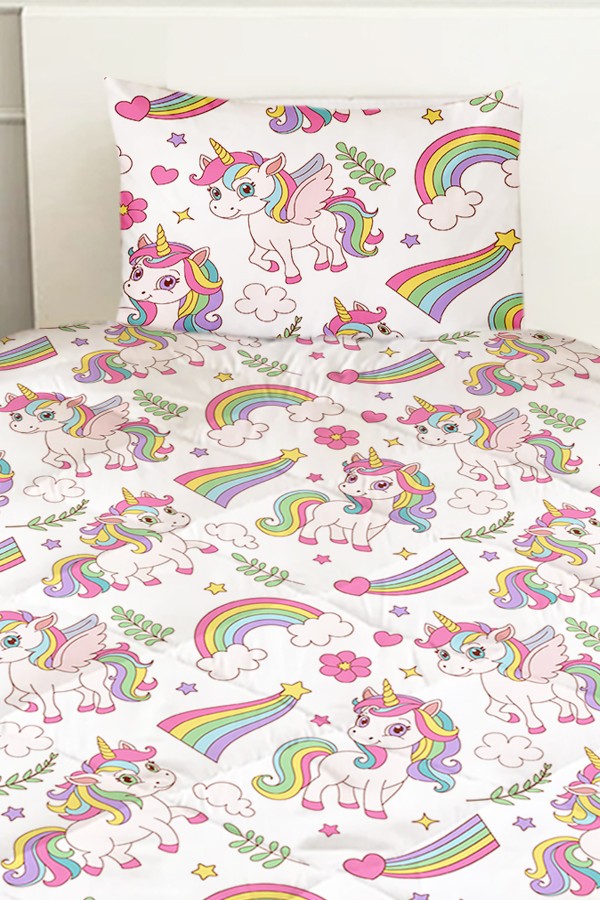 Gökkuşağı Unicorn Atlı Desenli Kız Çocuk Tek Kişilik Kapitoneli Yorgan Yastık Kılıflı Gökkuşağı Unicorn Atlı Desenli Kız Çocuk Tek Kişilik Kapitoneli Yorgan Yastık Kılıflı