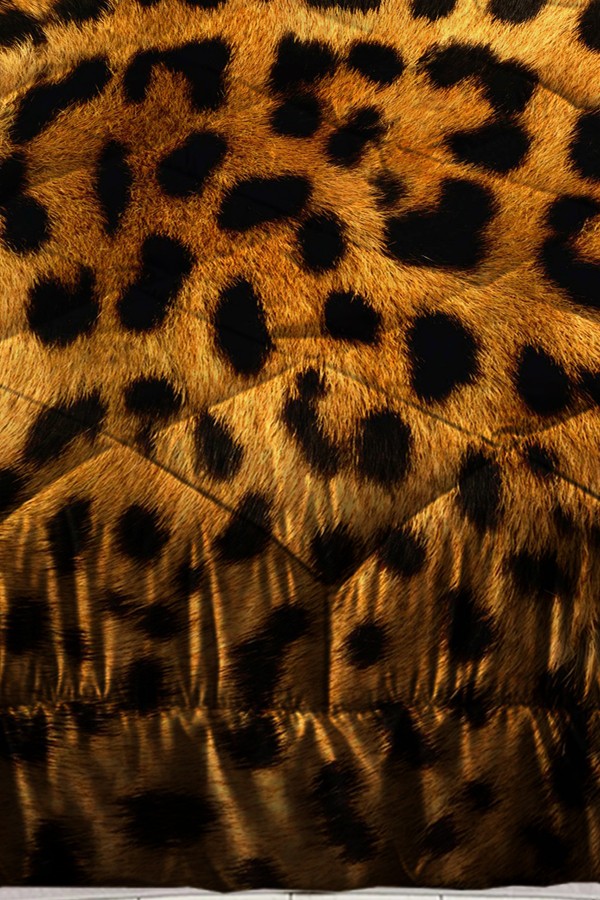 Kahve Siyah Leopar Desenli Tek Kişilik Kapitoneli Yorgan Yastık Kılıflı