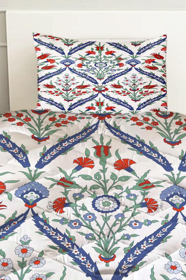 Mavi Kırmızı Lale Çini Desenli Çift Kişilik Kapitoneli Yorgan Yastık Kılıflı