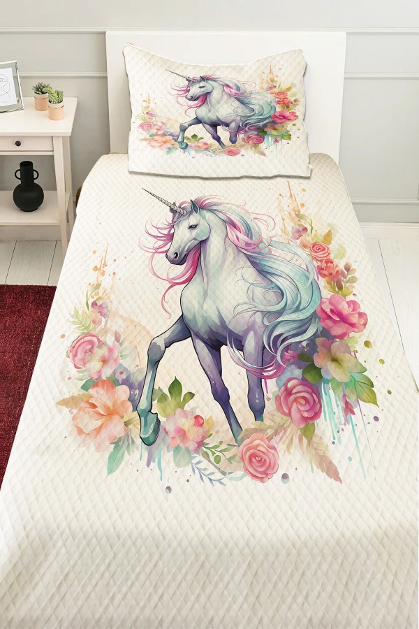 Renkli Çiçekli Unicorn Atlı Desenli Kız Çocuk Tek Kişilik Pike Takımı Kapitoneli Yatak Örtüsü Renkli Çiçekli Unicorn Atlı Desenli Kız Çocuk Tek Kişilik Pike Takımı Kapitoneli Yatak Örtüsü