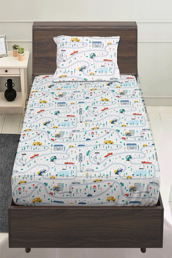 Araba Sürme Trafik Desenli Erkek Çocuk Tek Kişilik Yastıklı Lastikli Çarşaf Takımı 100x200cm Araba Sürme Trafik Desenli Erkek Çocuk Tek Kişilik Yastıklı Lastikli Çarşaf Takımı 100x200cm