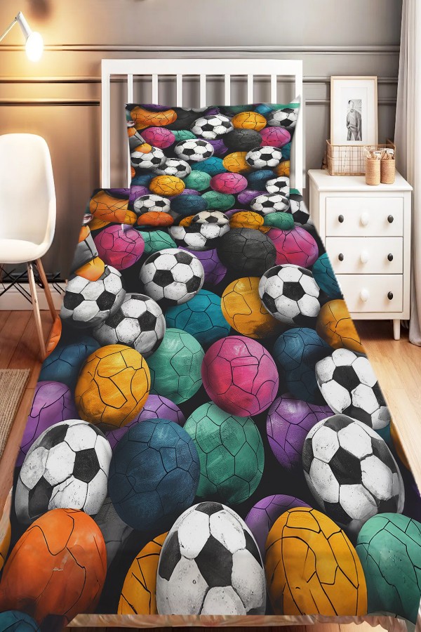 Renkli Toplar Futbol Desenli Erkek Çocuk Tek Kişilik Dekoratif Yatak Örtüsü Yastık Kılıflı Renkli Toplar Futbol Desenli Erkek Çocuk Tek Kişilik Dekoratif Yatak Örtüsü Yastık Kılıflı
