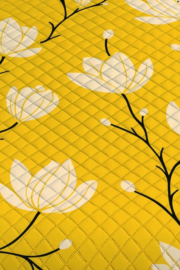 Sarı Beyaz Çiçekler Desenli Çift Kişilik Pike Takımı Yatak Örtüsü Sarı Beyaz Çiçekler Desenli Çift Kişilik Pike Takımı Yatak Örtüsü