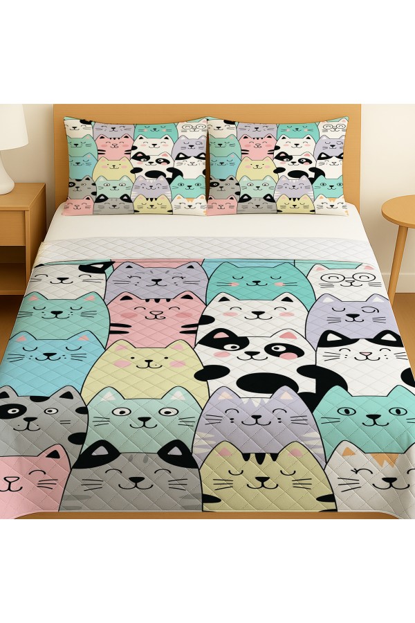Renkli Kediler Desenli Çift Kişilik Pike Takımı Yatak Örtüsü Renkli Kediler Desenli Çift Kişilik Pike Takımı Yatak Örtüsü
