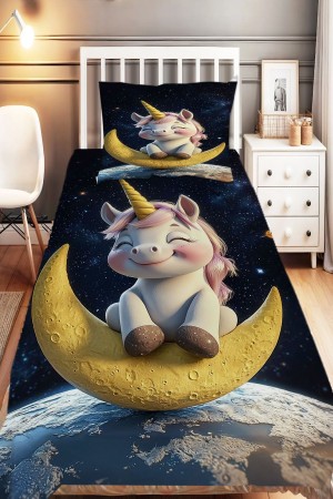 Ayda Oturan Unicorn Desenli Kız Çocuk Tek Kişilik Dekoratif Yatak Örtüsü Yastık Kılıflı