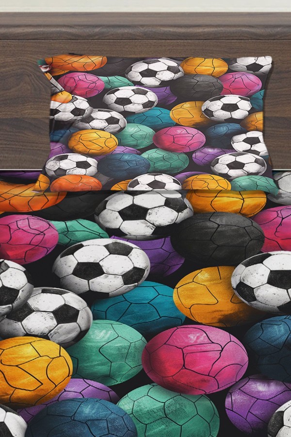 Renkli Toplar Futbol Desenli Erkek Çocuk Tek Kişilik Yastıklı Lastikli Çarşaf Takımı 100x200cm