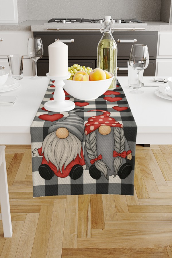 Kalpli Cüceler Aşk Desenli Dijital Baskı Yıkanabilir Dekoratif Runner 40x140cm Kalpli Cüceler Aşk Desenli Dijital Baskı Yıkanabilir Dekoratif Runner 40x140cm