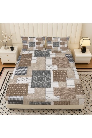 Kahverengi Geometrik Retro Desenli Lastikli Çift Kişilik Çarşaf Takımı Yastık Kılıflı 160x200cm Kahverengi Geometrik Retro Desenli Lastikli Çift Kişilik Çarşaf Takımı Yastık Kılıflı 160x200cm