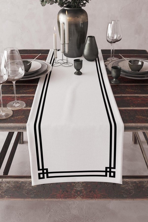 Beyaz Siyah Çizgili Desenli Baskılı Leke Tutmaz Yıkanabilir Dekoratif Masa Örtüsü Runner 40x140cm Beyaz Siyah Çizgili Desenli Baskılı Leke Tutmaz Yıkanabilir Dekoratif Masa Örtüsü Runner 40x140cm