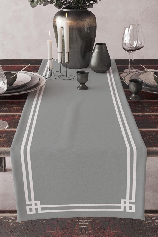Gri Beyaz Çizgili Desenli Baskılı Leke Tutmaz Yıkanabilir Dekoratif Masa Örtüsü Runner 40x140cm Gri Beyaz Çizgili Desenli Baskılı Leke Tutmaz Yıkanabilir Dekoratif Masa Örtüsü Runner 40x140cm