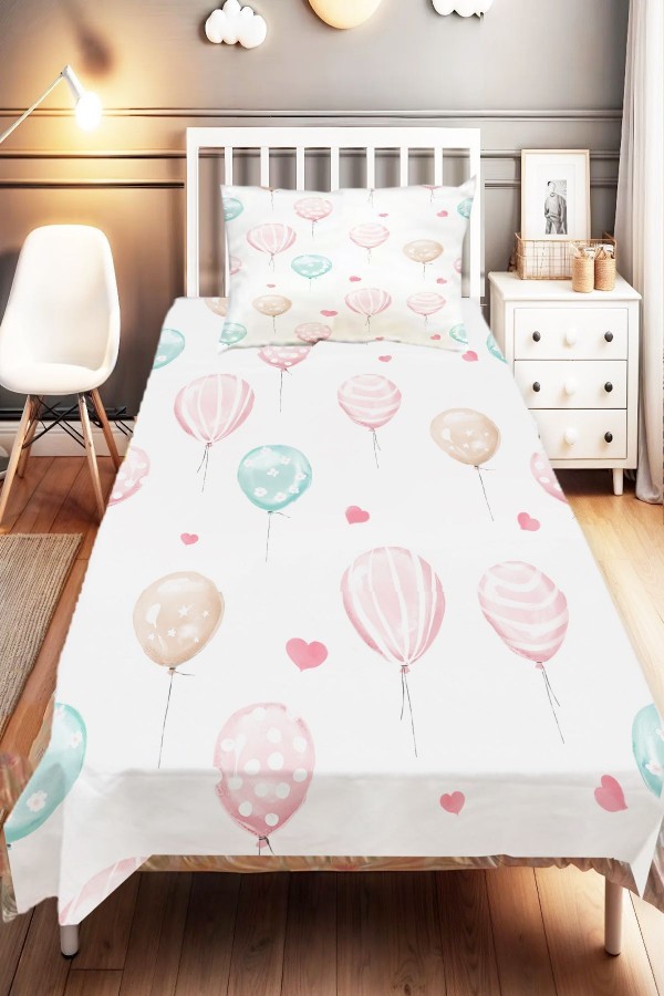 Pembe Mavi Balonlar Desenli Tek Kişilik Çocuk Ve Bebek Odası Dekoratif Yatak Örtüsü Pembe Mavi Balonlar Desenli Tek Kişilik Çocuk Ve Bebek Odası Dekoratif Yatak Örtüsü