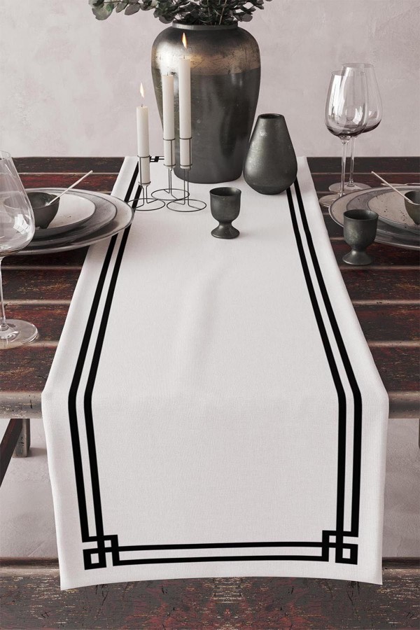 Beyaz Siyah Çizgili Desenli Baskılı Leke Tutmaz Yıkanabilir Dekoratif Masa Örtüsü Runner 40x140cm Beyaz Siyah Çizgili Desenli Baskılı Leke Tutmaz Yıkanabilir Dekoratif Masa Örtüsü Runner 40x140cm