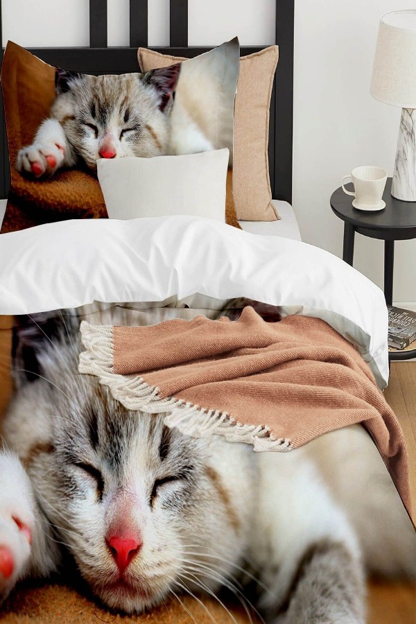 Uyuyan Kedi Desenli Baskılı Pamuk Saten Çocuk ve Tek Kişilik Nevresim Takımı