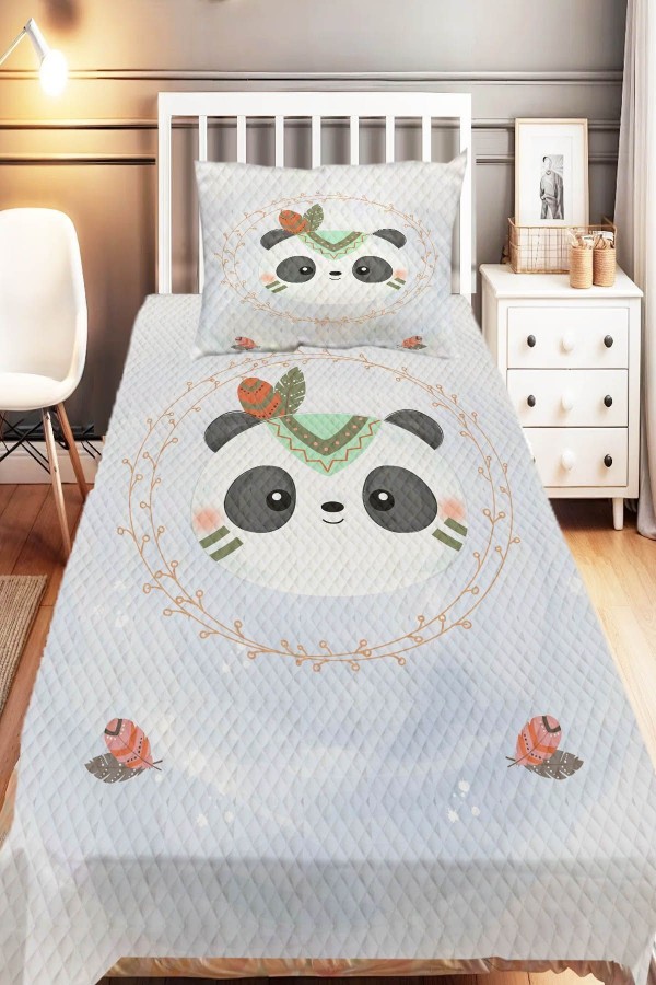 Sevimli Panda Ayıcıklar Desenli Tek Kişilik Çocuk Pike Takımı Sevimli Panda Ayıcıklar Desenli Tek Kişilik Çocuk Pike Takımı
