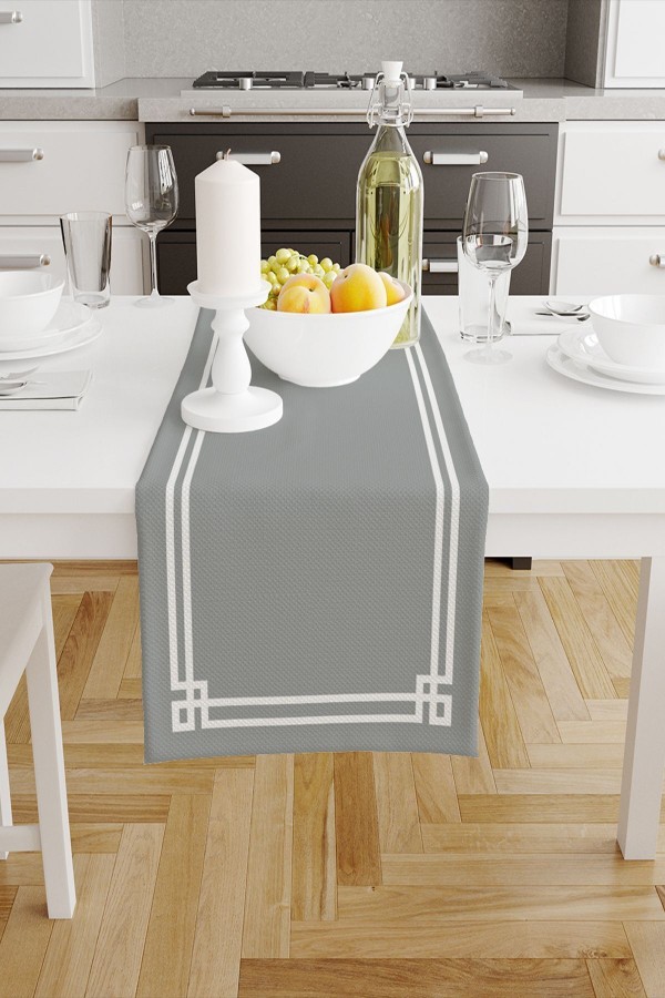 Gri Beyaz Çizgili Desenli Baskılı Leke Tutmaz Yıkanabilir Dekoratif Masa Örtüsü Runner 40x140cm Gri Beyaz Çizgili Desenli Baskılı Leke Tutmaz Yıkanabilir Dekoratif Masa Örtüsü Runner 40x140cm