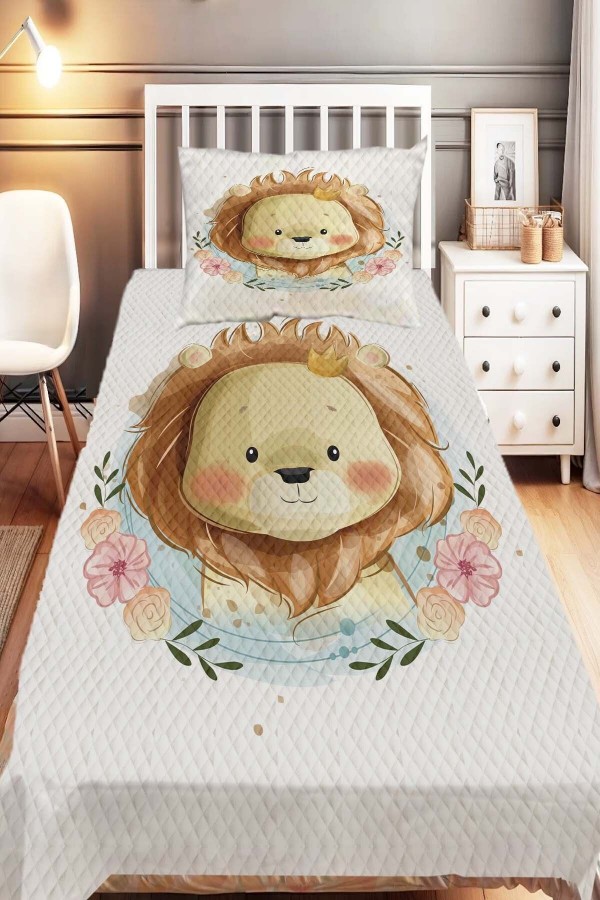 Aslan lı Desenli Tek Kişilik Çocuk Pike Takımı Aslan lı Desenli Tek Kişilik Çocuk Pike Takımı