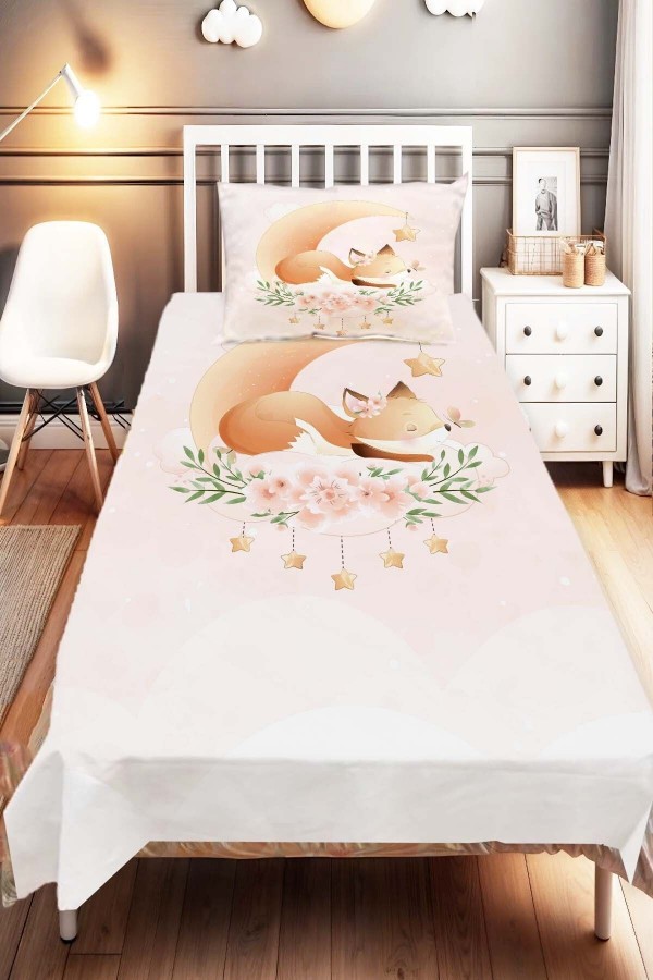 Ay Yıldız Uyuyan Tilkili Desenli Çocuk Ve Bebek Odası Dekoratif Yatak Örtüsü Ay Yıldız Uyuyan Tilkili Desenli Çocuk Ve Bebek Odası Dekoratif Yatak Örtüsü
