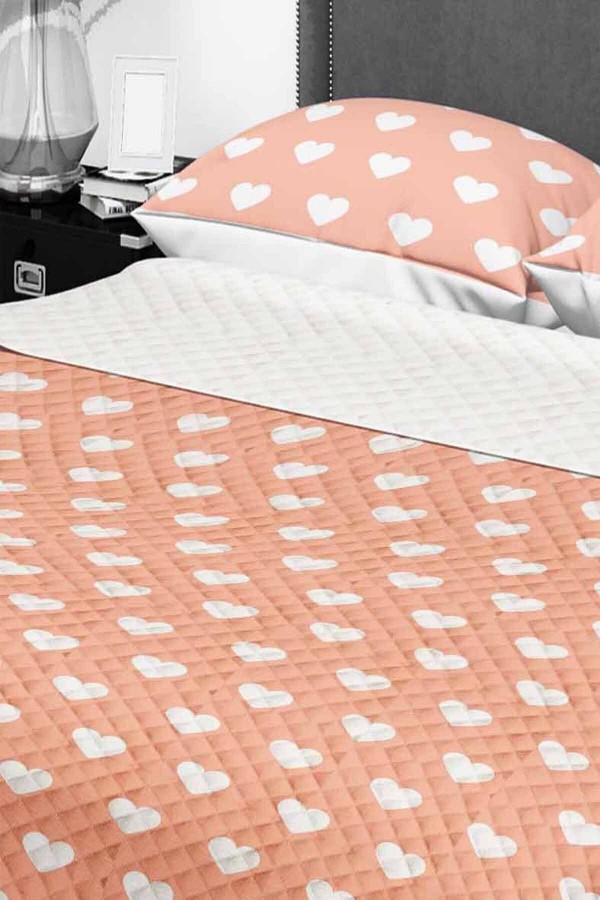 Pembe Kalpli Desenli Çift Kişilik Yastıklı Baskılı Yatak Örtüsü Pike Takımı 200x220cm