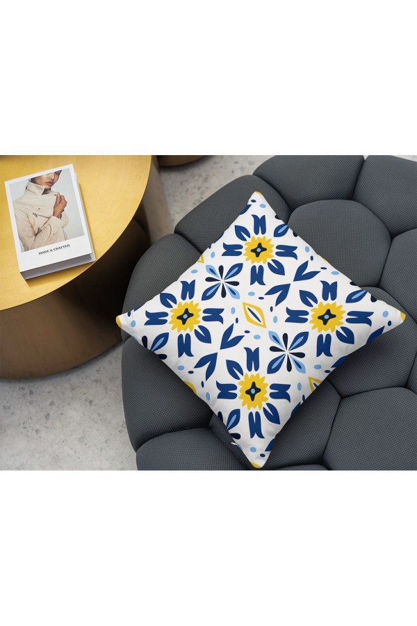 Mavi Beyaz Sarı Etnik Desenli Dijital Baskılı Dekoratif Çift Taraflı Kırlent Kılıfı 43x43cm Mavi Beyaz Sarı Etnik Desenli Dijital Baskılı Dekoratif Çift Taraflı Kırlent Kılıfı 43x43cm