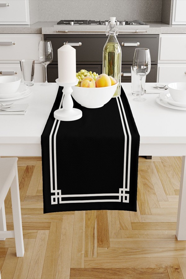 Siyah Beyaz Çizgili Desenli Baskılı Leke Tutmaz Yıkanabilir Dekoratif Masa Örtüsü Runner 40x140cm Siyah Beyaz Çizgili Desenli Baskılı Leke Tutmaz Yıkanabilir Dekoratif Masa Örtüsü Runner 40x140cm