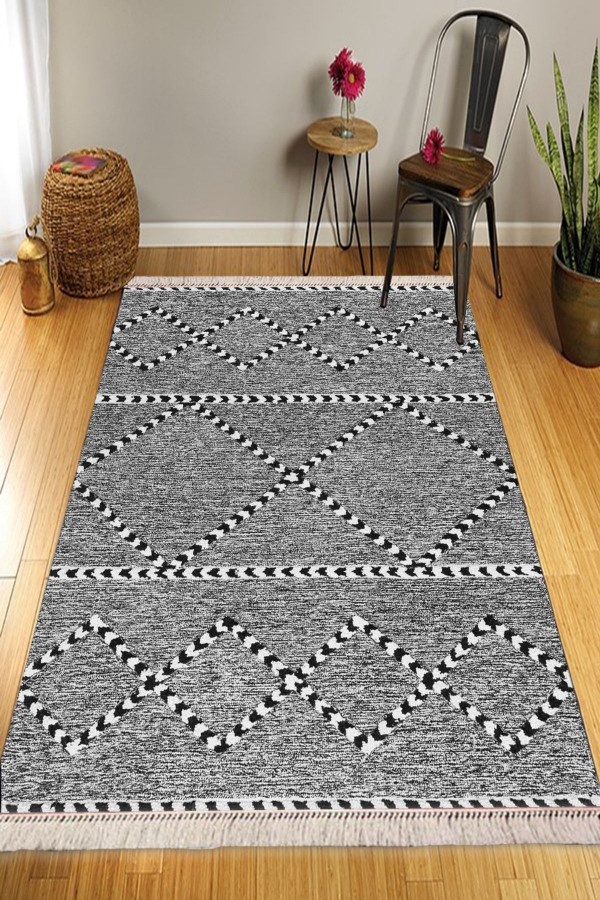 Else Siyah Beyaz Desenli Yıkanabilir Kaymaz Pamuk Taban Dekoratif Kilim Halı Else Siyah Beyaz Desenli Yıkanabilir Kaymaz Pamuk Taban Dekoratif Kilim Halı